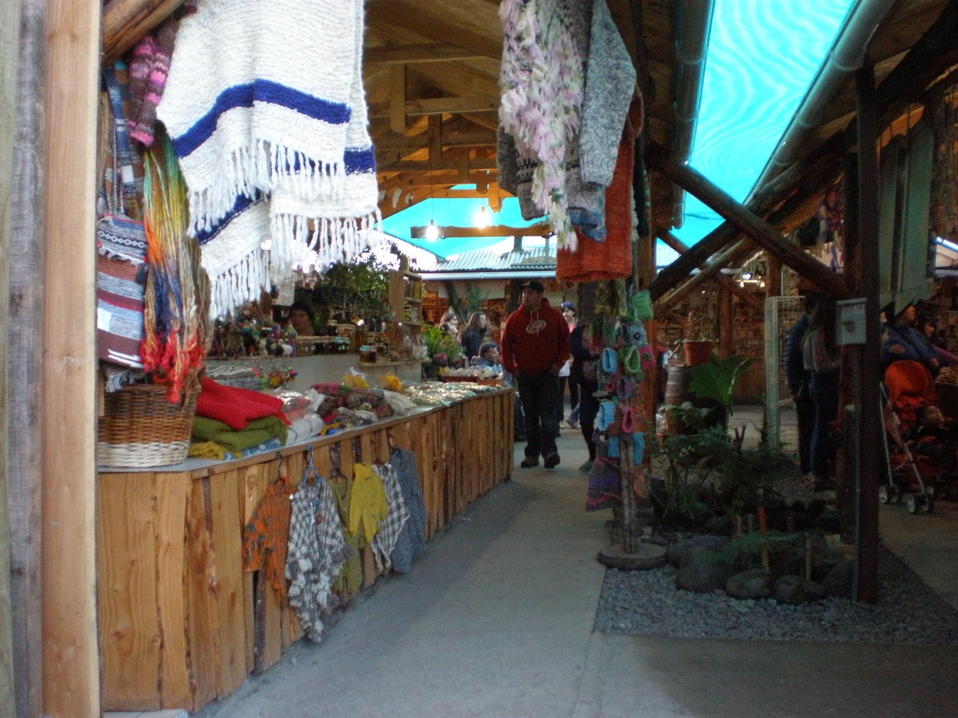 Marché artisanal mapuche